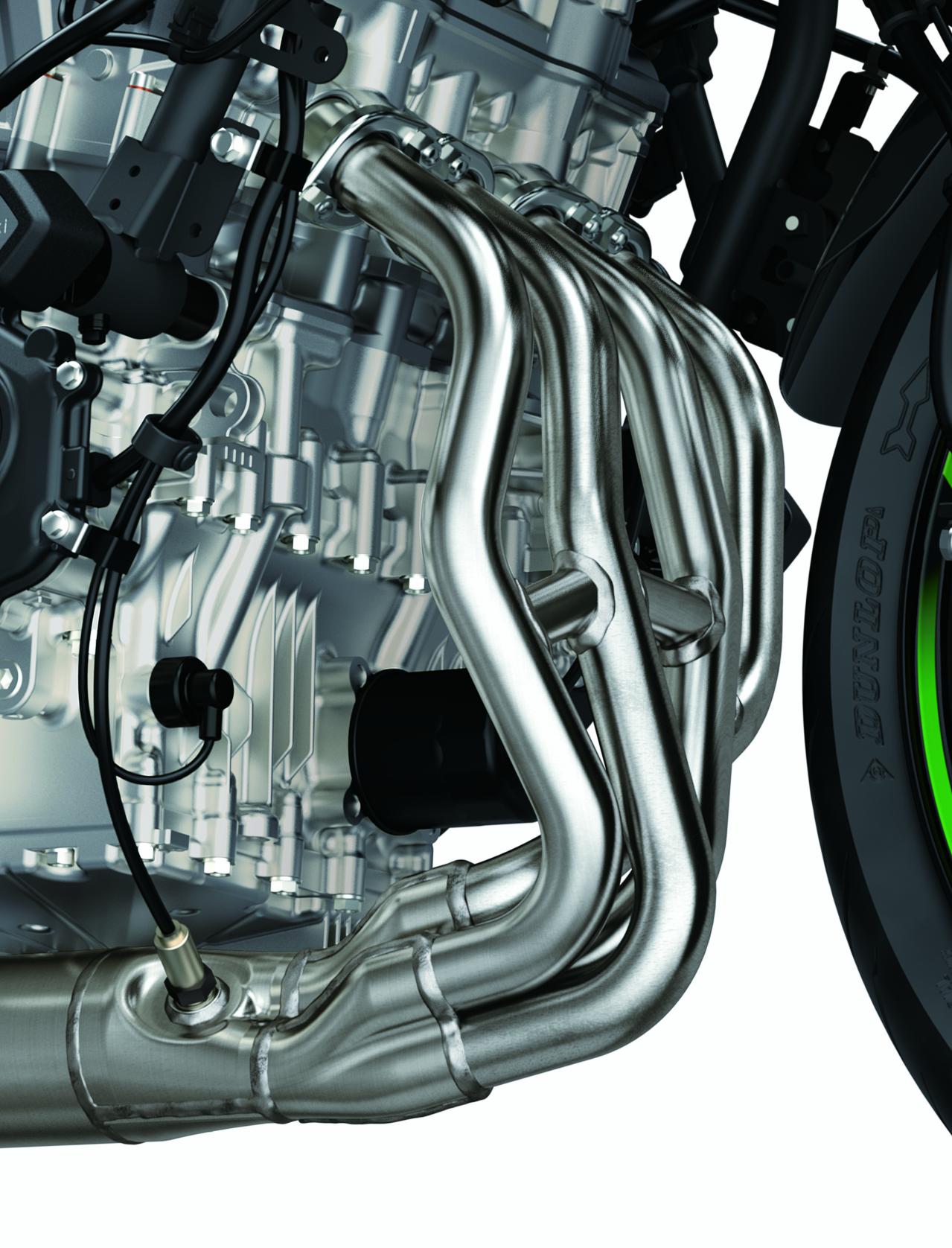 ZXR250よりもボア径もバルブ径も拡大。｜カワサキNinja ZX-25Rの