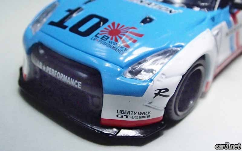 BREモチーフのMINI GT、LB☆WORKS Nissan GT-R (R35) Cosmics Malaysia