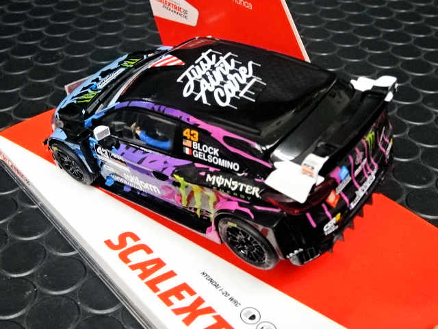 SCX 1/32 ｽﾛｯﾄｶｰ U10454◇ Hyundai i20 WRC #43/Ken Block. ”Monster