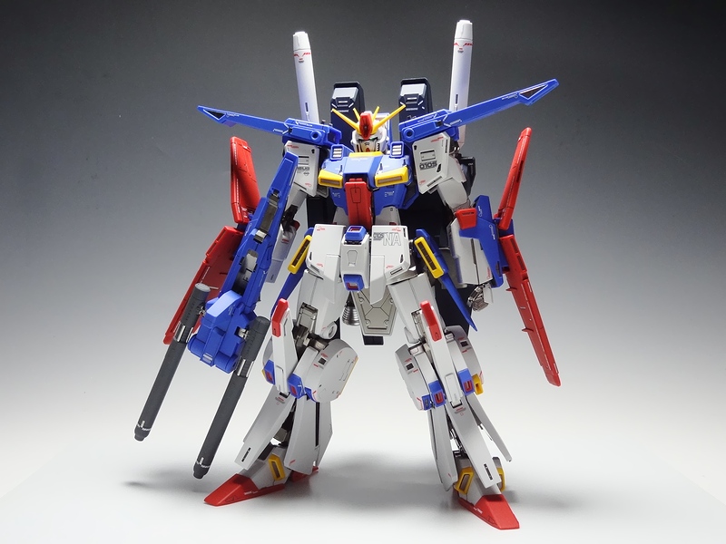 限定【プレミアム完成品】バンダイ MG 1/100 強化型ZZガンダム Ver.Ka
