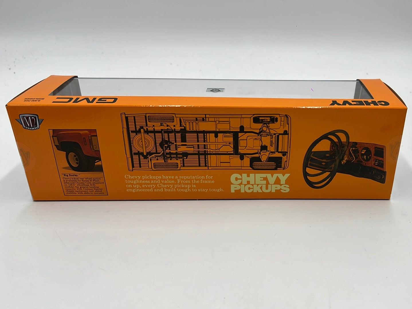 M2 Machines 1973 Chevrolet Cheyenne Super 30 & 1975 GMC Grande 15