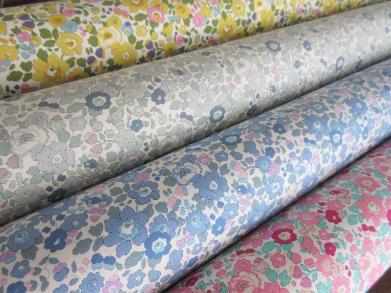 リバティプリント生地・Betsy（ベッツィ）