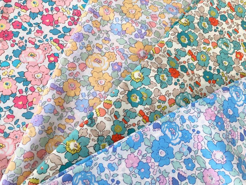 リバティプリント生地・Betsy（ベッツィ） イギリス産・クラシック