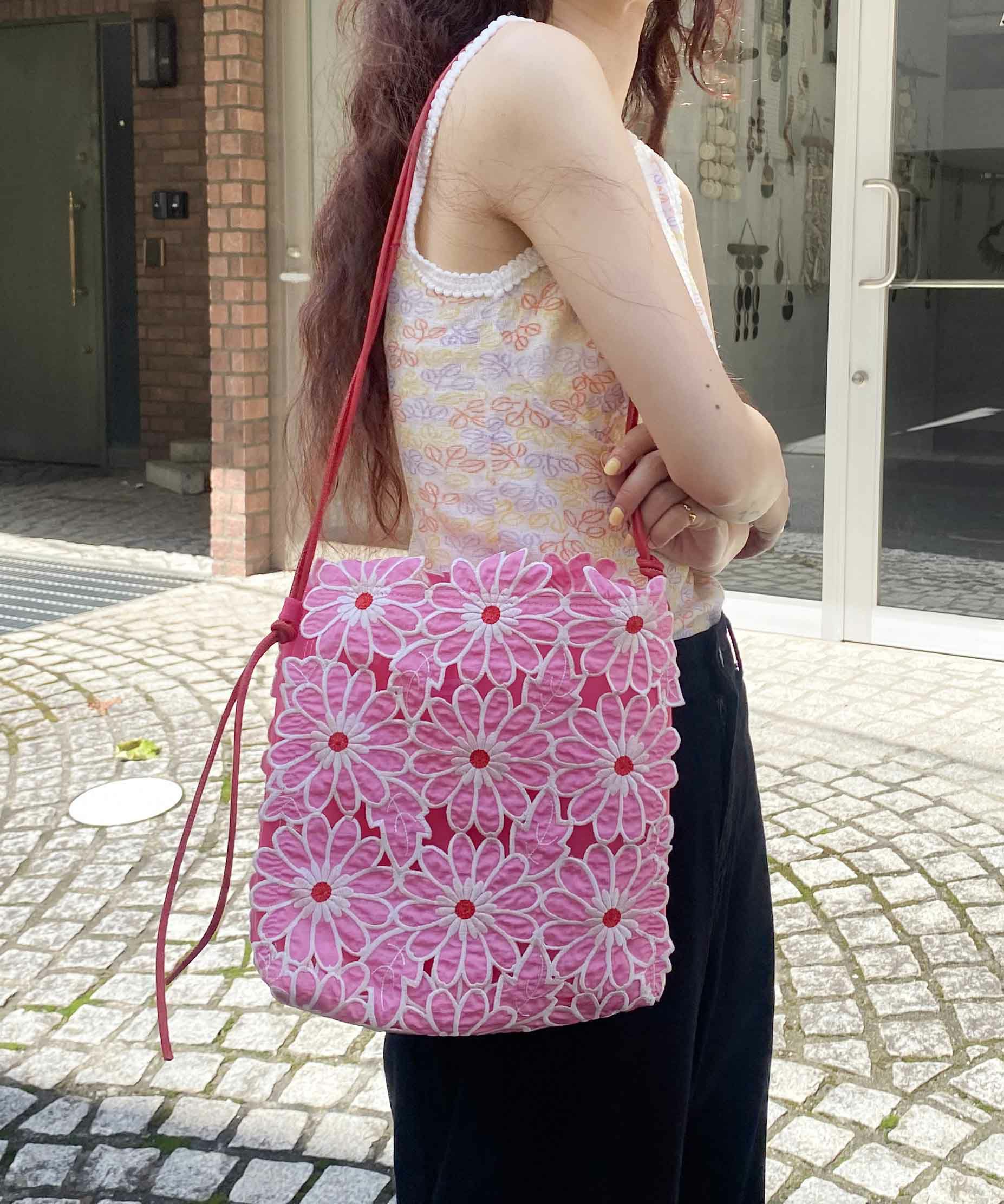 HEY! Mrs ROSE(ヘイ！ミセスローズ)フラワー刺繍TOTE mini | CASSELINI