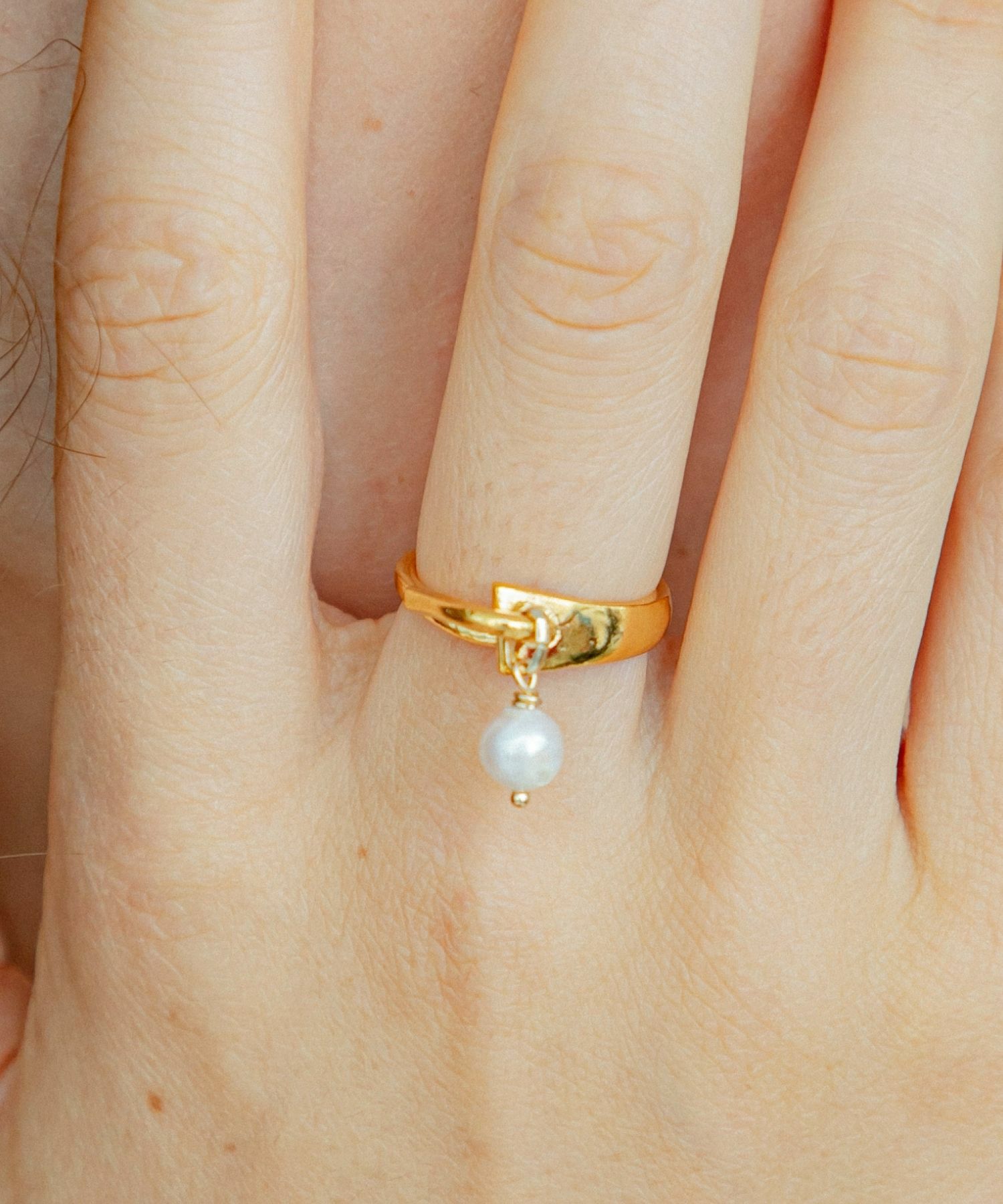 LAPUIS] Pearl hook ring＜3月上旬発送予定＞ | CASSELINI ONLINE SHOP