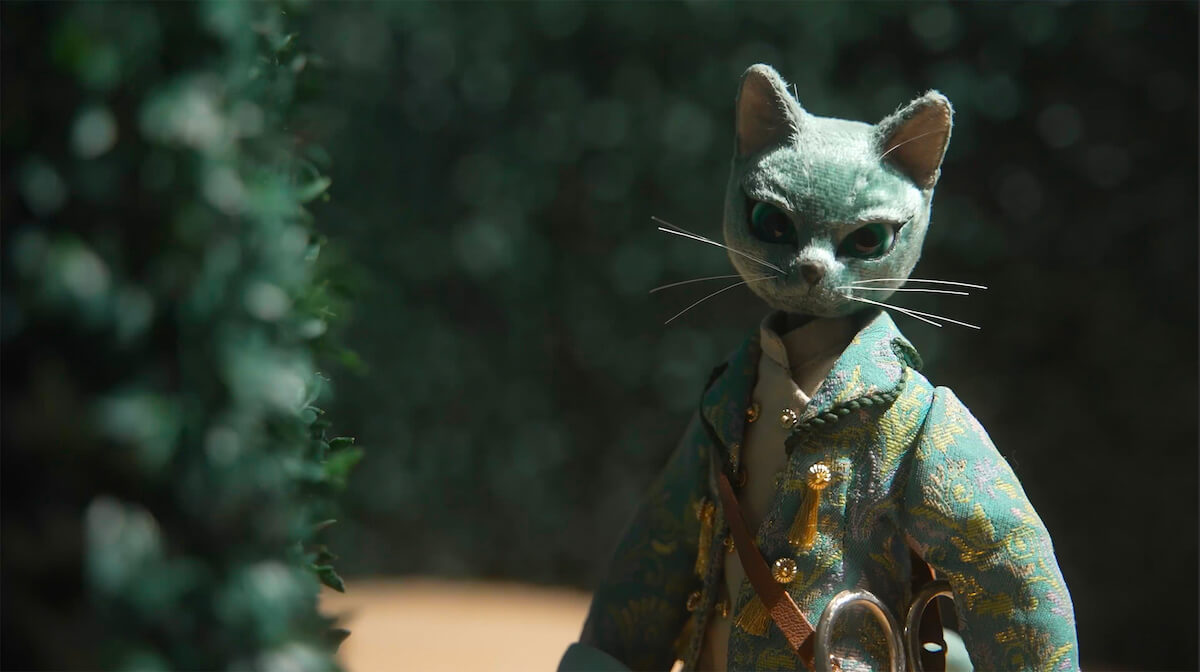 大人が本気で遊べるドールハウスから猫型コレクションが誕生！第1弾は