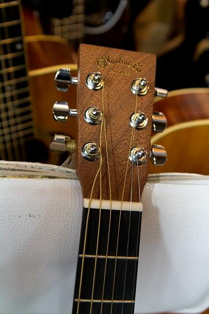 Martin Backpacker PU搭載 アンティーク仕様 エレアコtype 【アンプに