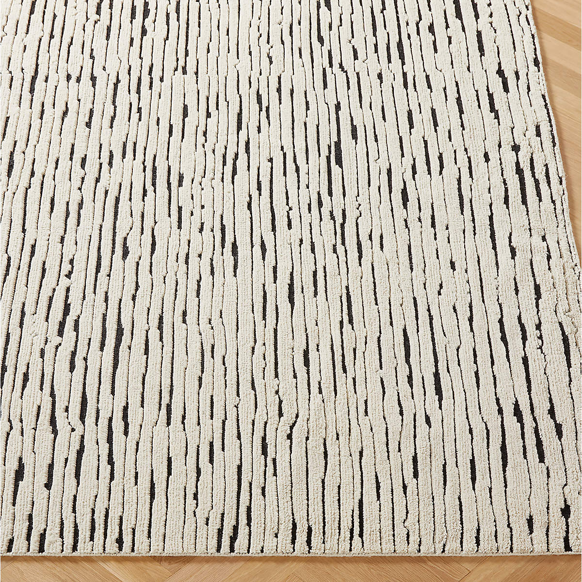Levit Hand-Knotted Black and White New Zealand Wool Area Rug 5'x8