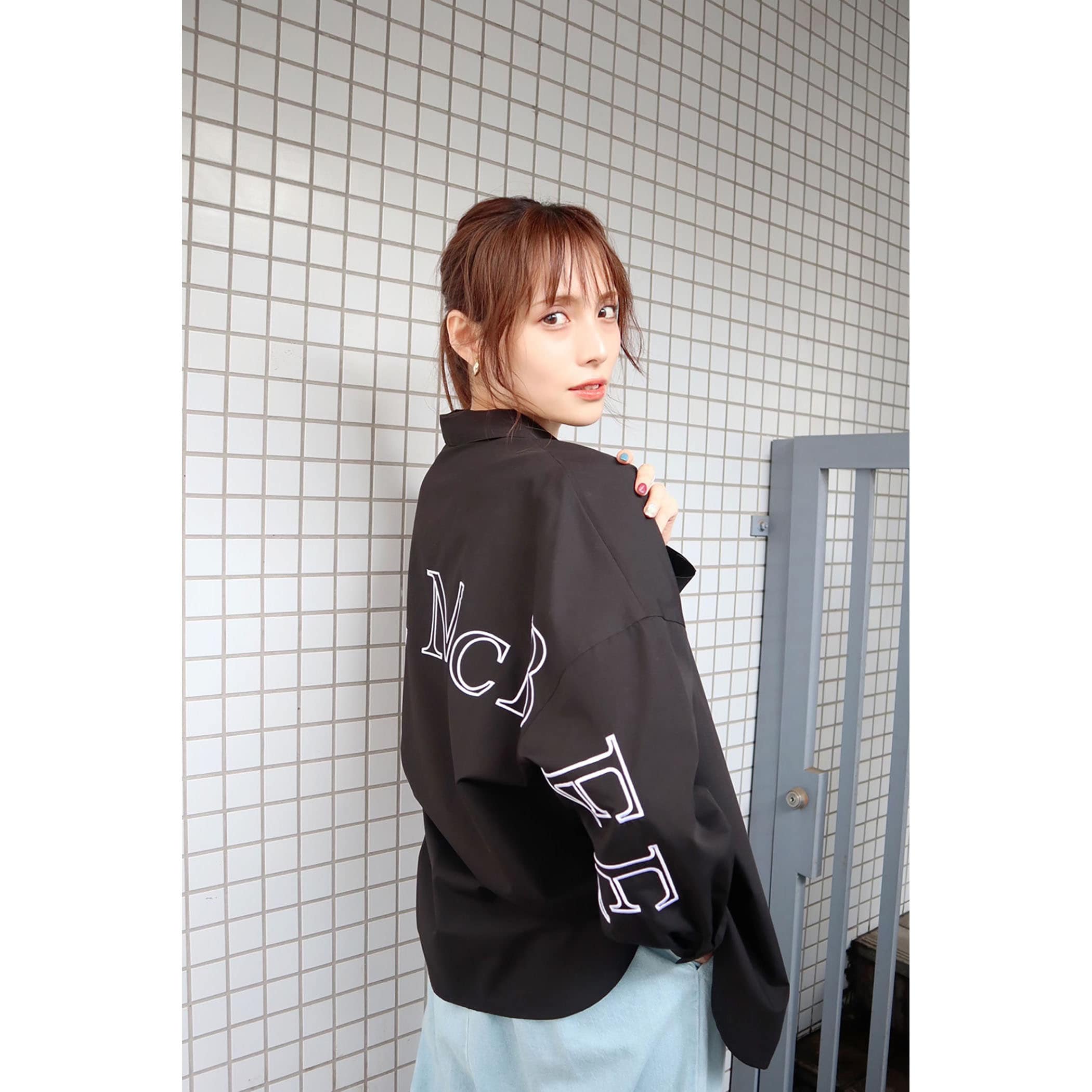 0393386_detail_01.jpg?ts=