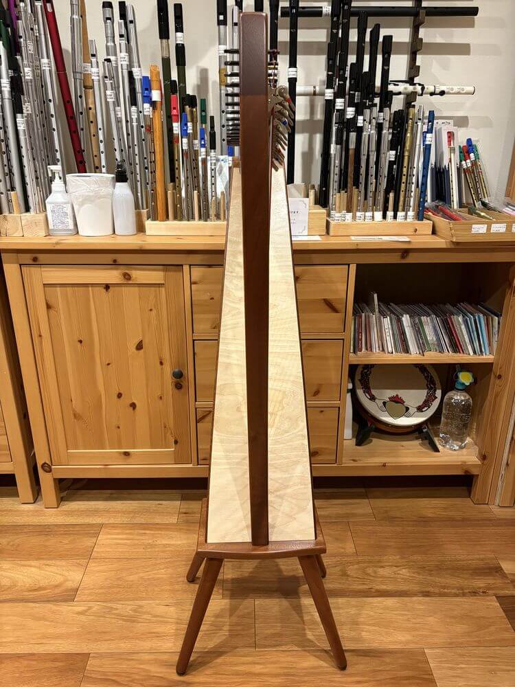 ケルトの笛屋さん | 商品詳細 | Dusty Strings アイリッシュ・ハープ