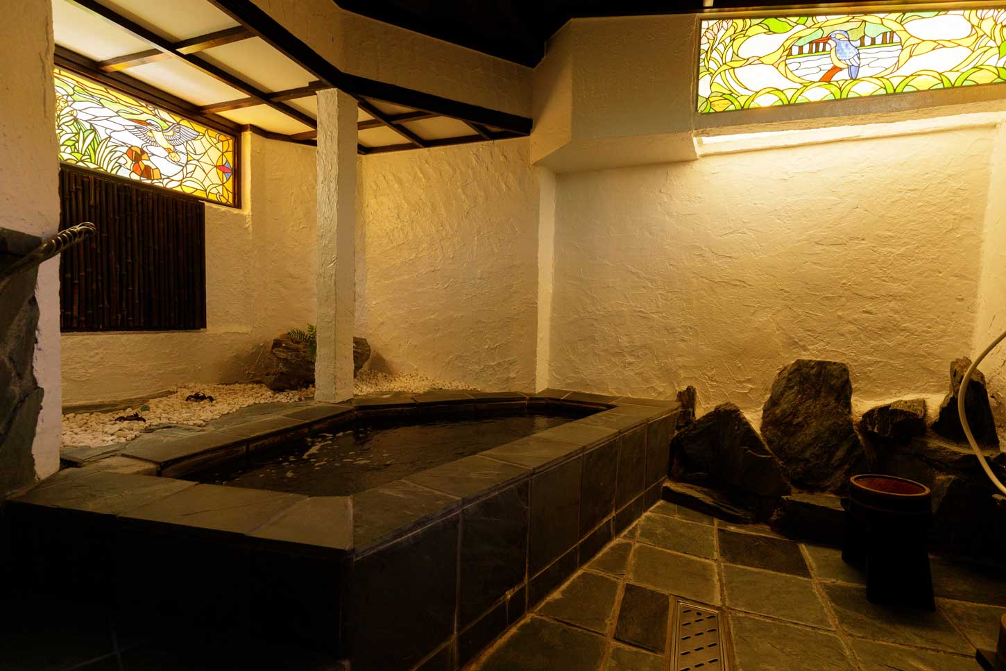 お風呂 | 【公式】秩父・長瀞の宿 セラヴィ