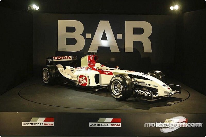 美しきF1マシン：「最も悔しい、日本人の日本GP”4位”」B.A.R.ホンダ006