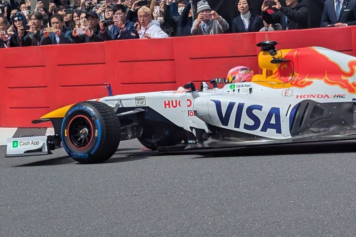 愛しのコンビニ『LAWSON』のある日本で再スタート誓う。リアム