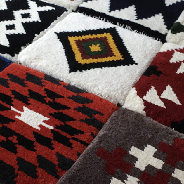 小野眞佐子さんのノッティング織椅子敷－岡山の手仕事展－｜fennica