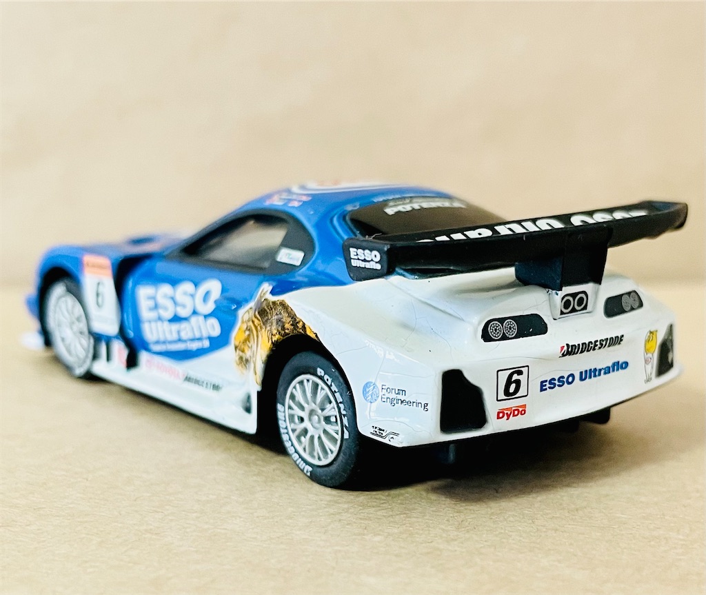 TOMICA LIMITED 0059 ESSO Ultraflo Supra AUTOBACS SUPER GT 2005
