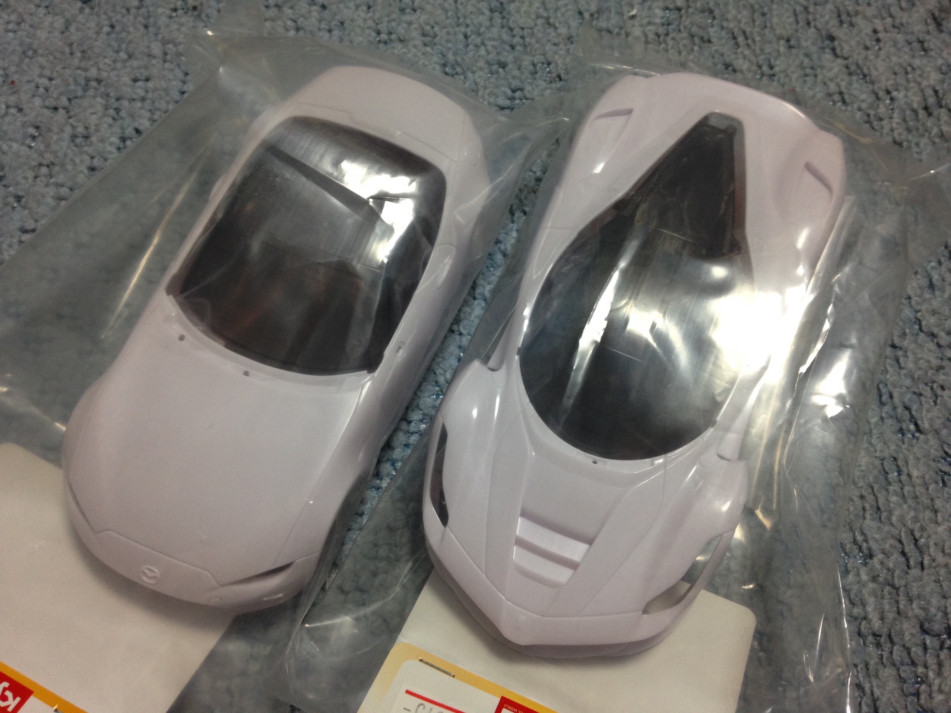 ラジコン】ミニッツレーサーホワイトボディ入手！ - Garage Zombie