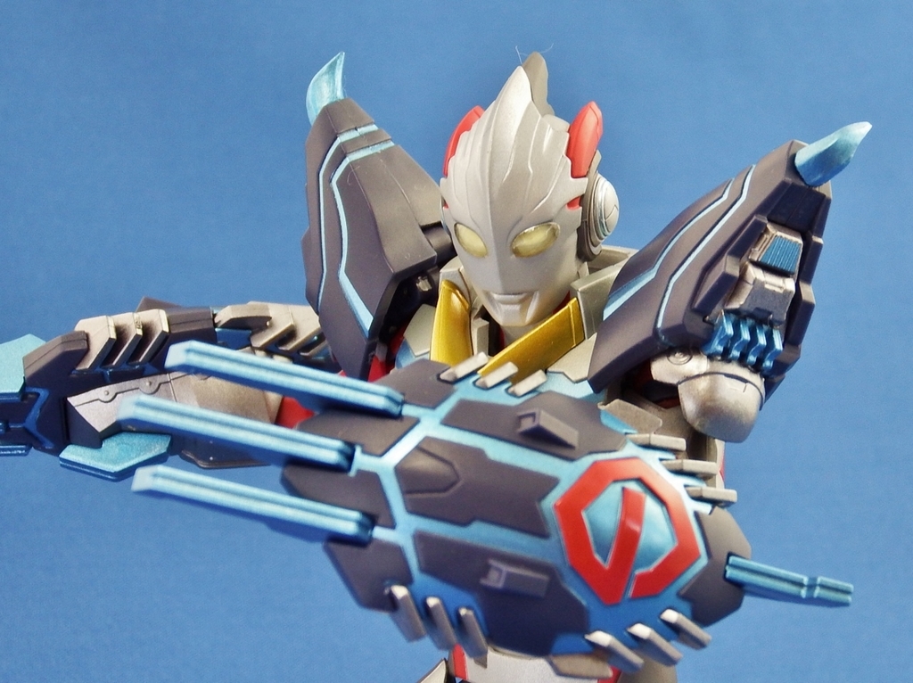 S.H.Figuarts ウルトラマンエックス & ゴモラアーマー セット - 多々