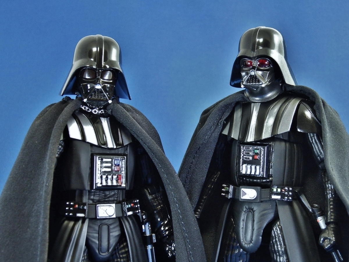MAFEX ダース・ベイダー (ローグ・ワン) とS.H.Figuarts ダース