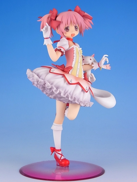 グッドスマイルカンパニー 魔法少女まどか☆マギカ 1/8 鹿目まどか