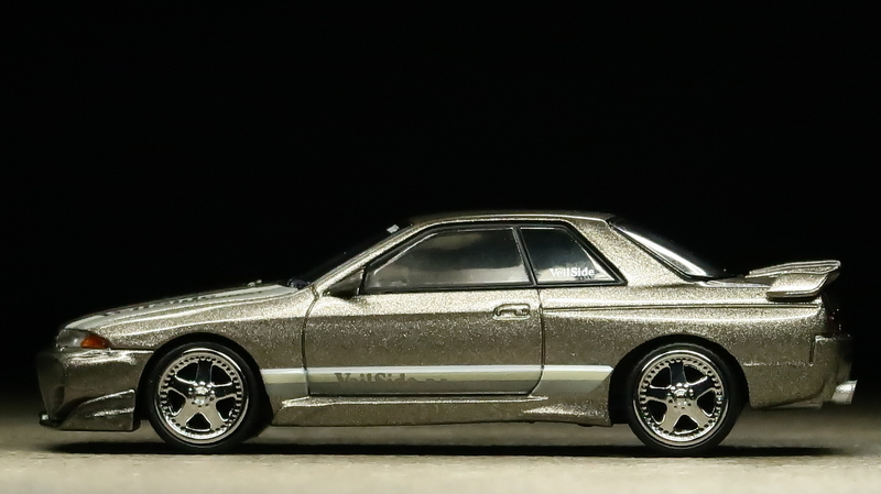 ミニカーレビュー】 Mini GT 1/64 - Nissan Skyline GT-R R32 Veilside