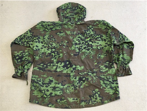 まさかの迷彩です！【ロシアの軍服】陸軍リバーシブル迷彩ユニフォーム