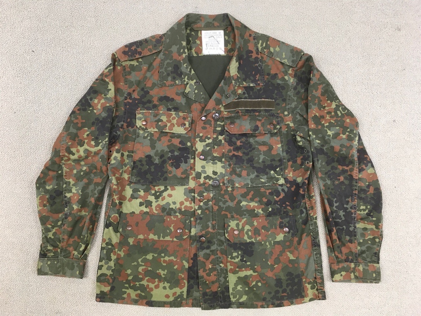 プチカスタム済み！【ドイツの軍服】陸軍迷彩ジャケット（フレック迷彩