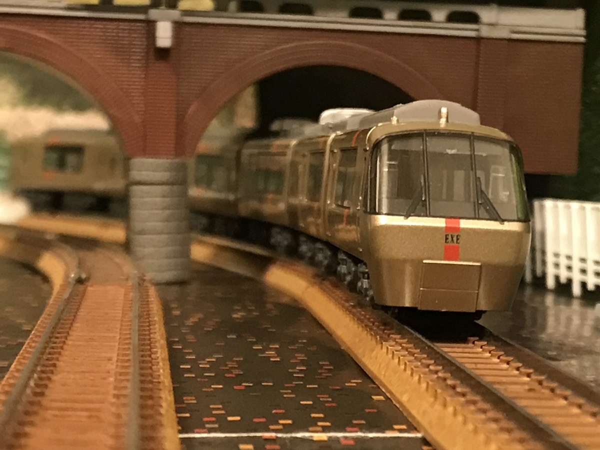 小田急電鉄 30000形 EXE Bトレインショーティー - 京阪神急行B支線