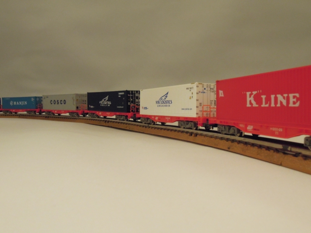 TOMIX コキ200 に トレーラーコレクション の海上コンテナを載せて