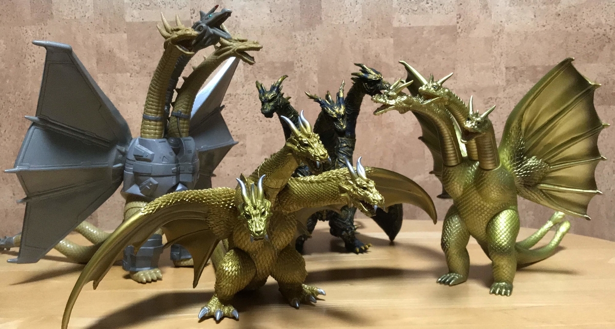 キングギドラ（千年竜王） ムービーモンスターシリーズ (2001) - 怪獣