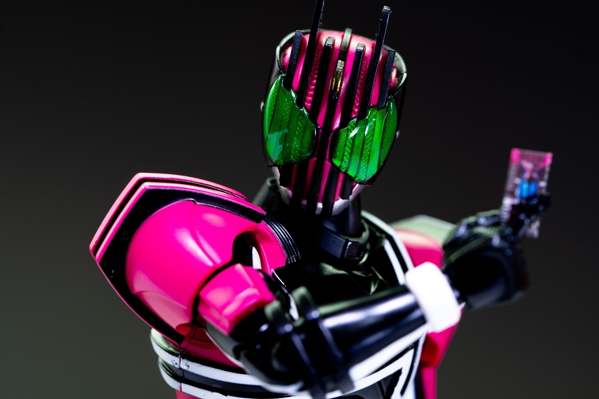 S.H.Figuarts 真骨彫製法 仮面ライダーディケイド レビュー - ヒロバン