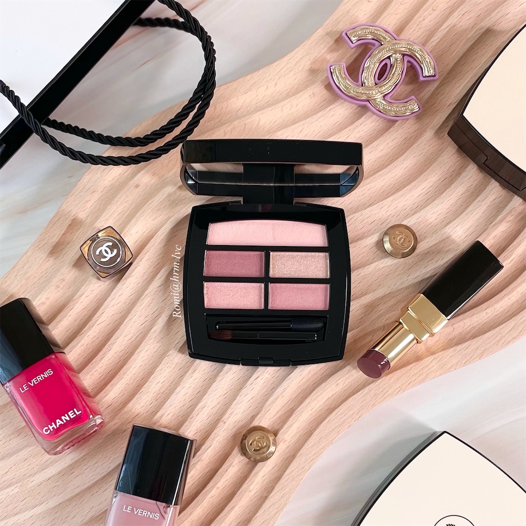 CHANEL / シャネルの新色バズりアイシャドウ【レ ベージュ パレット