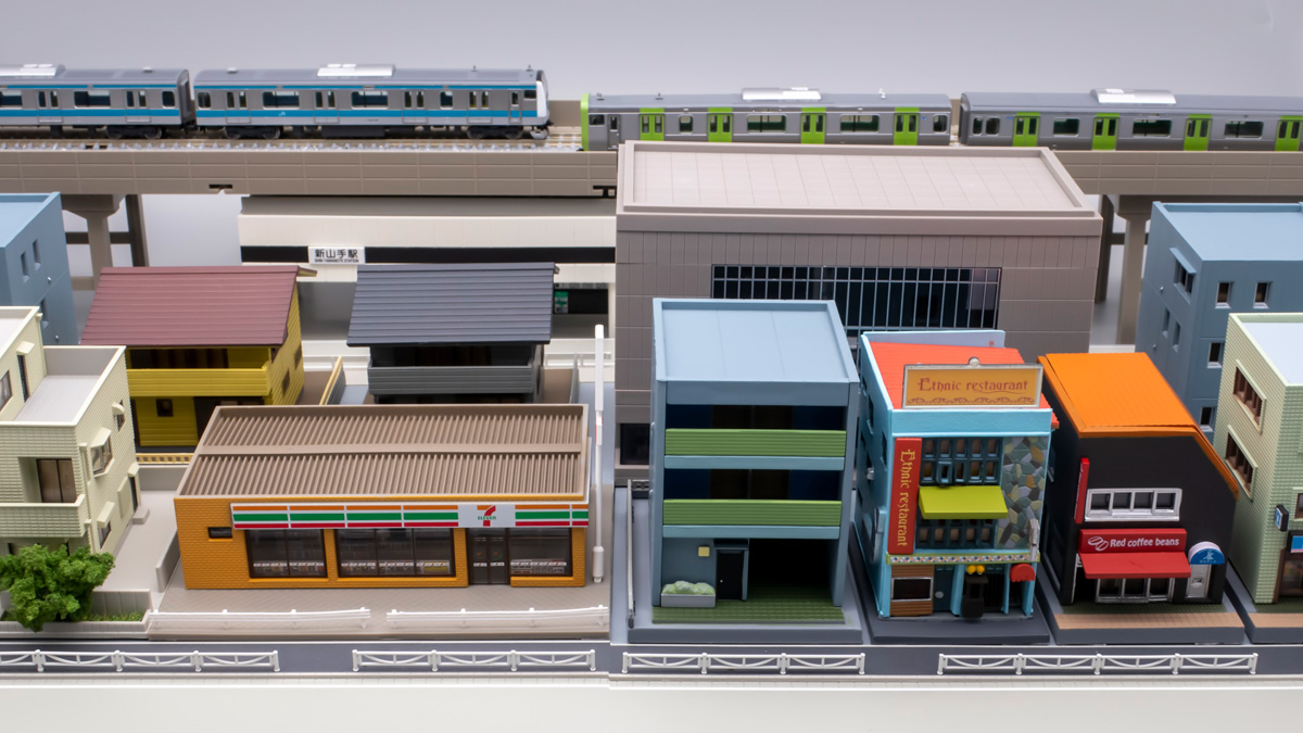 Nゲージ】TOMIXの「中型ビル」を購入。他のストラクチャーとのサイズ比