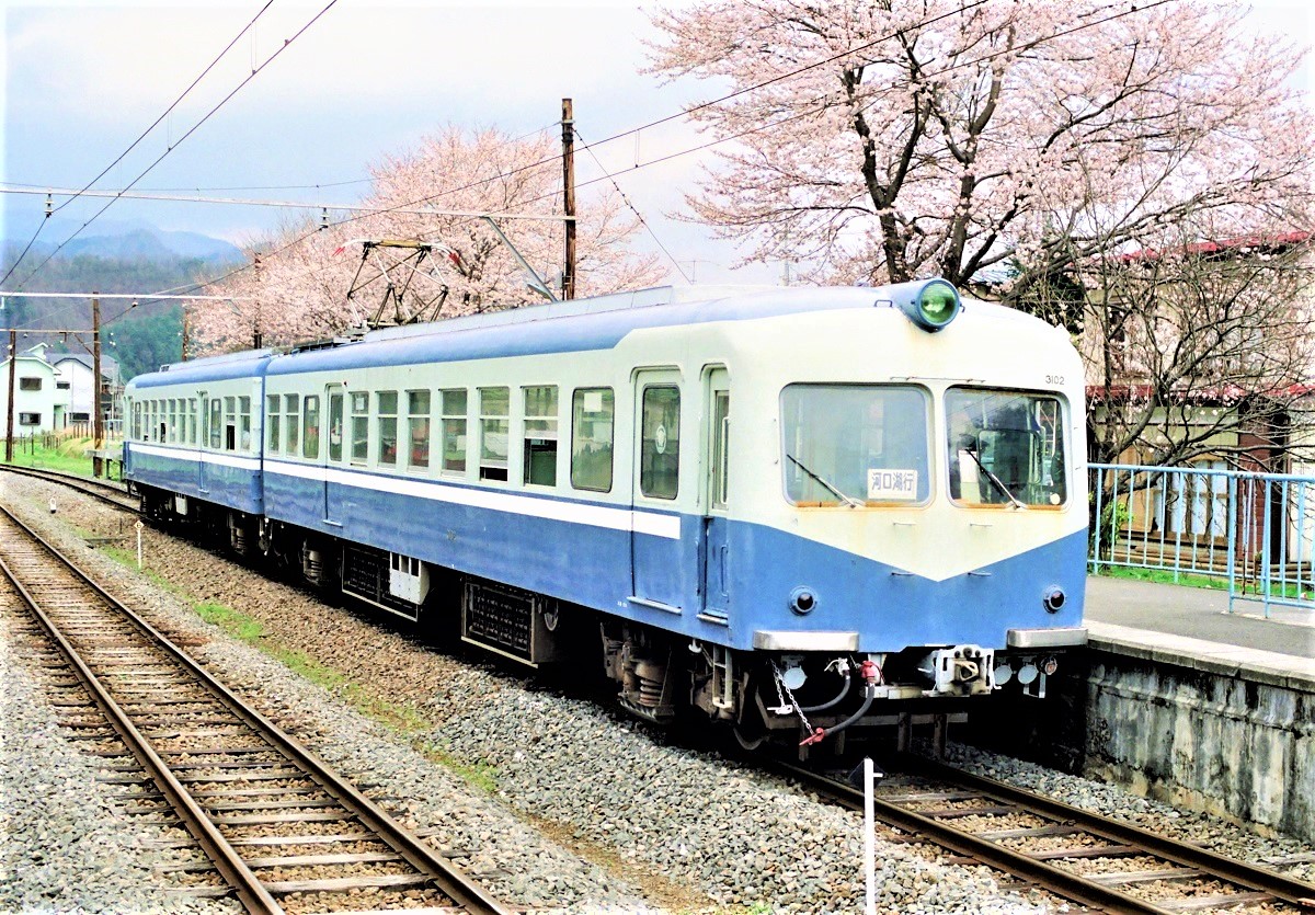 第538話 1990年富士急：観光はバス任せ？ - ローカル線の回顧録