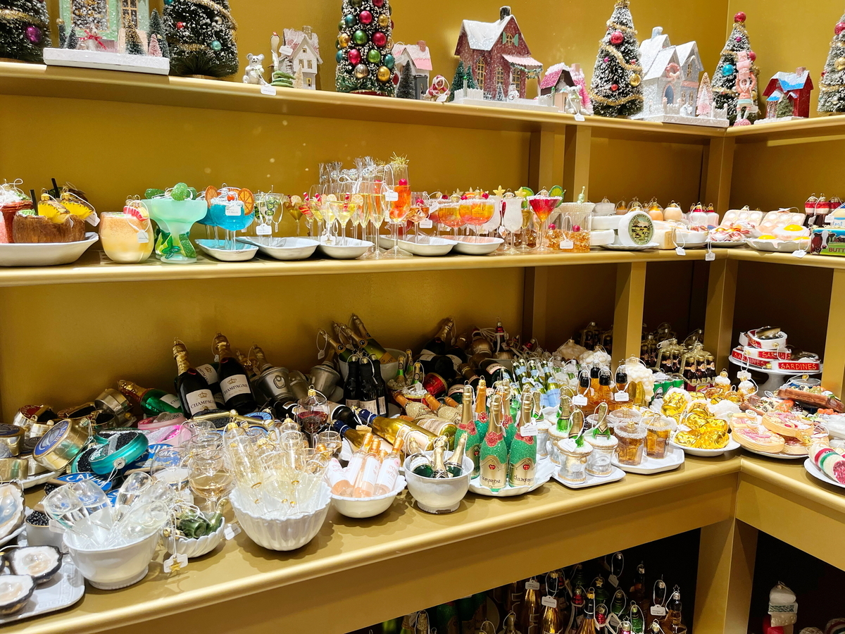 アスティエ・ド・ヴィラットのオーナメント - 刺繍作家のBlog