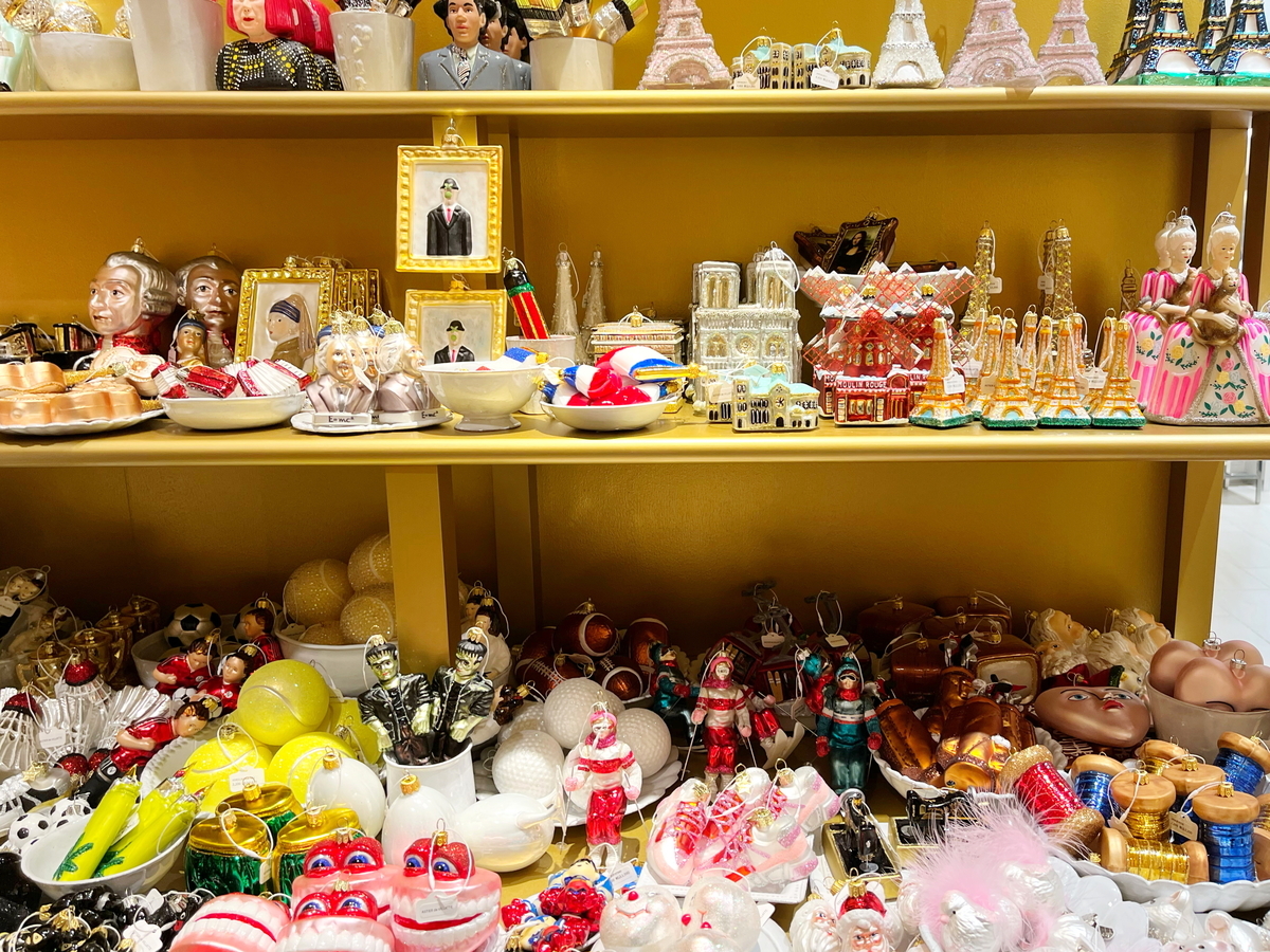 アスティエ・ド・ヴィラットのオーナメント - 刺繍作家のBlog