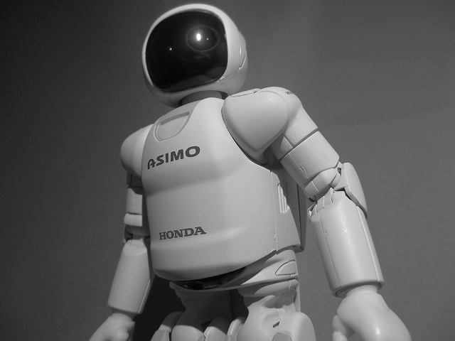 ASIMO アクションフィギュア レビュー - okurejeの日記