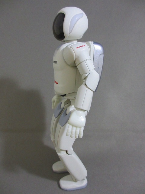 ASIMO アクションフィギュア レビュー - okurejeの日記