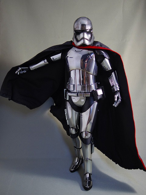 HOTTOYS キャプテン・ファズマ レビュー - okurejeの日記