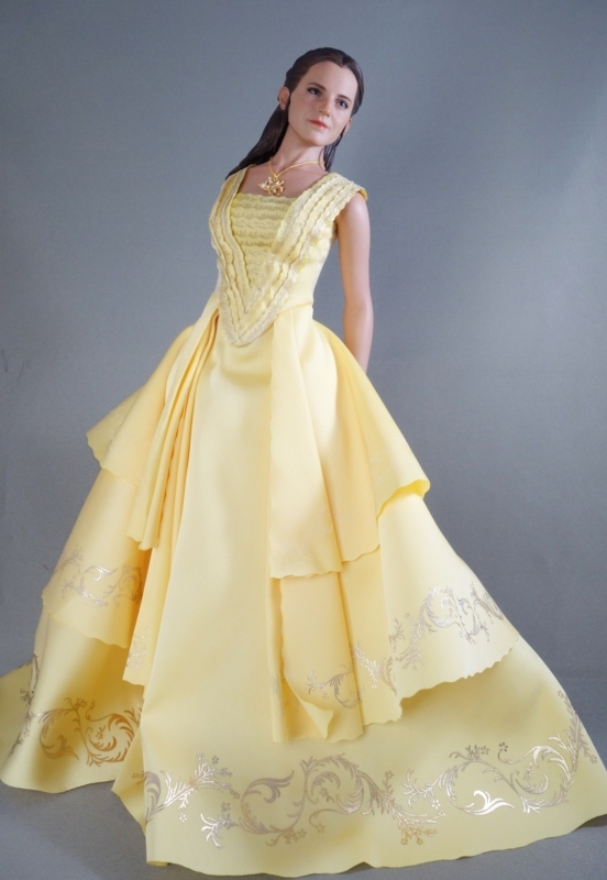 HOTTOYS 「美女と野獣」ベル レビュー - okurejeの日記