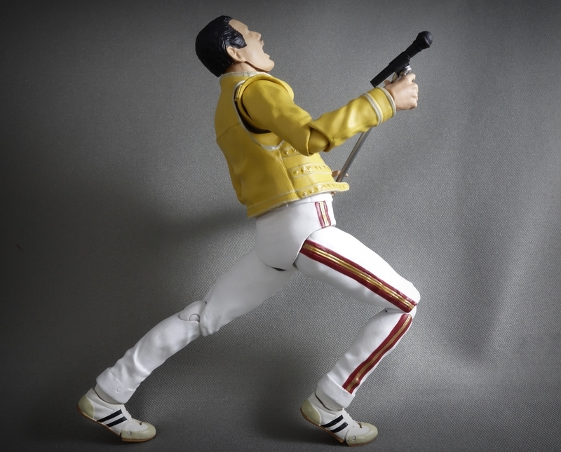 S.H.フィギュアーツ フレディ・マーキュリー レビュー - okurejeの日記