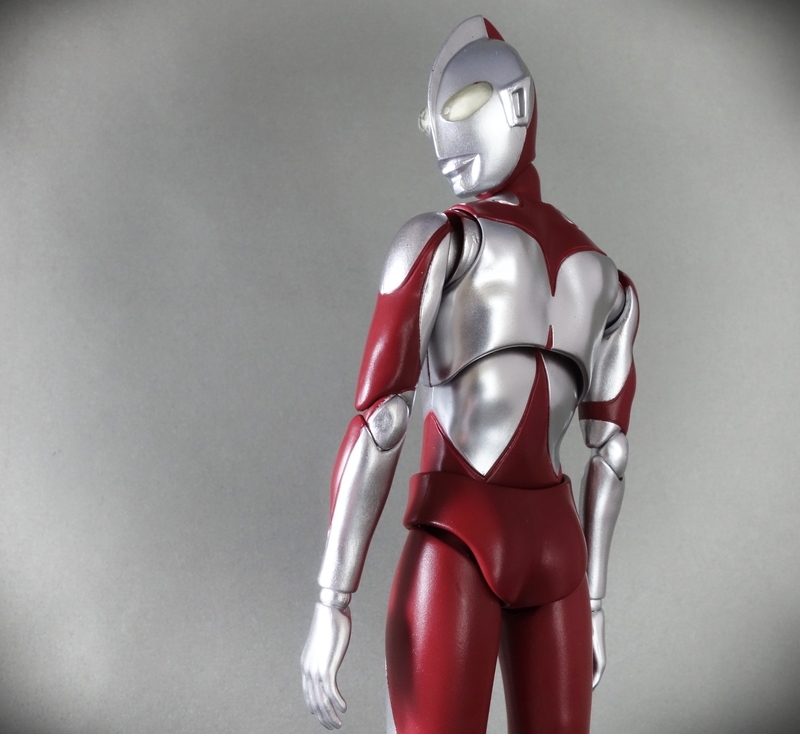 threezero 『シン・ウルトラマン』フィグゼロS 6インチ ウルトラマン