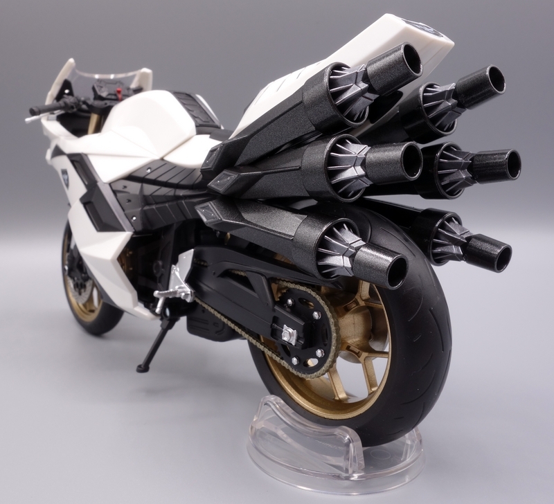 S.H.Figuarts 大量発生型相変異バッタオーグ搭乗用サイクロン号（シン
