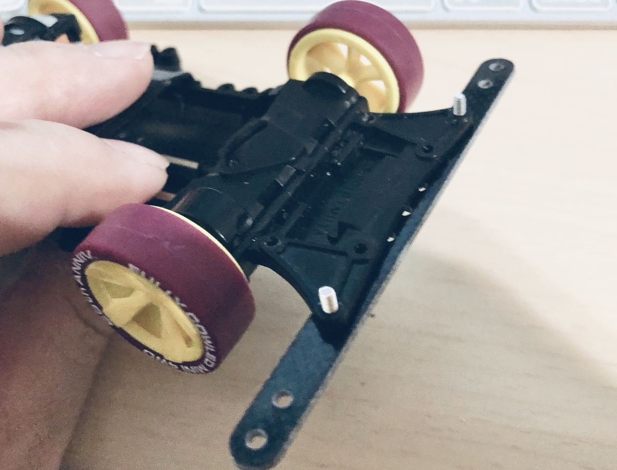 ミニ四駆作ってみた〜その401 「ポン付け簡単VZの組み方：シャーシ編