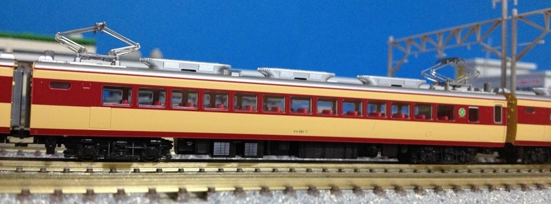 KATO 181系100番台「とき・あずさ」セット（10-1147）入線 - 休日の屋根裏