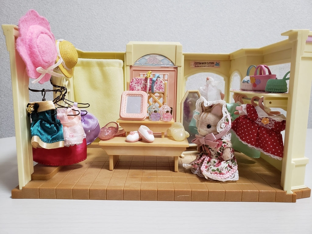 ｼﾙﾊﾞﾆｱ】森の洋服屋さん【ｶｽﾀﾑ】 - 砂くじら亭の日常🐳