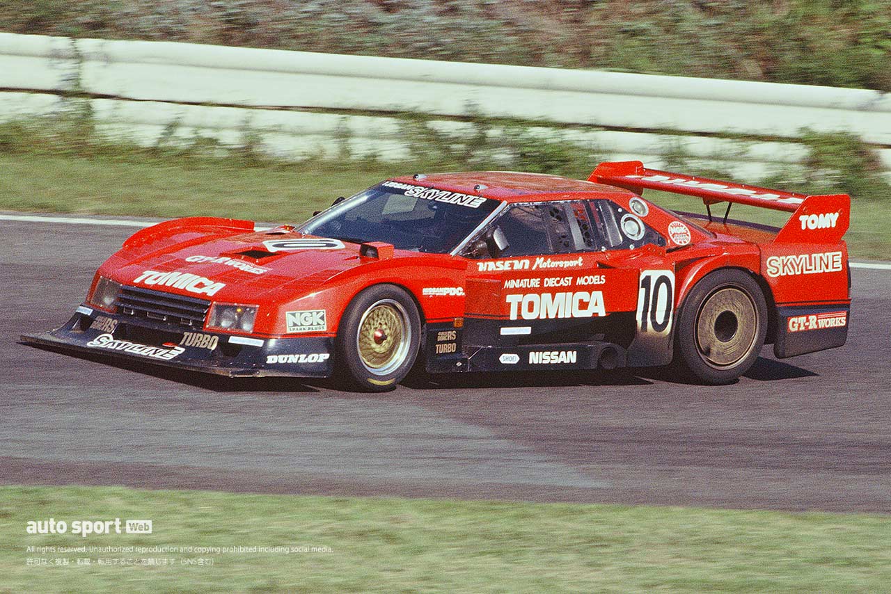 スカイラインターボC（1983年）』スーパーシルエットとは似て非なる赤