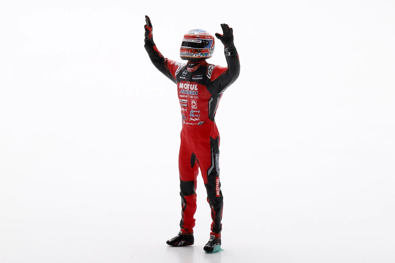 ロニー・クインタレッリのスーパーGTラストレースのMOTUL AUTECH Zを