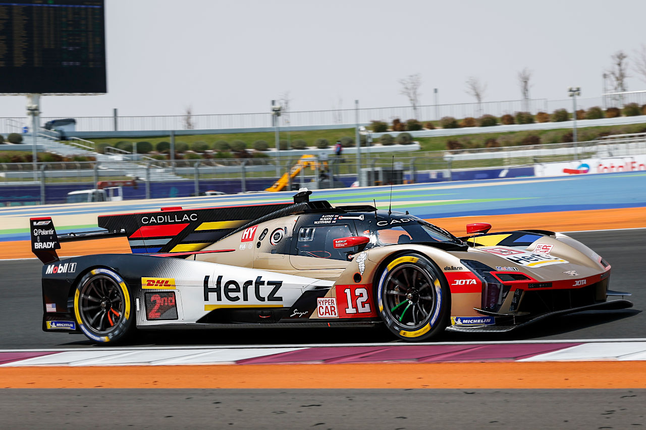 タイム大幅更新のFP2でキャデラックが初日最速に。GTは佐藤万璃音組