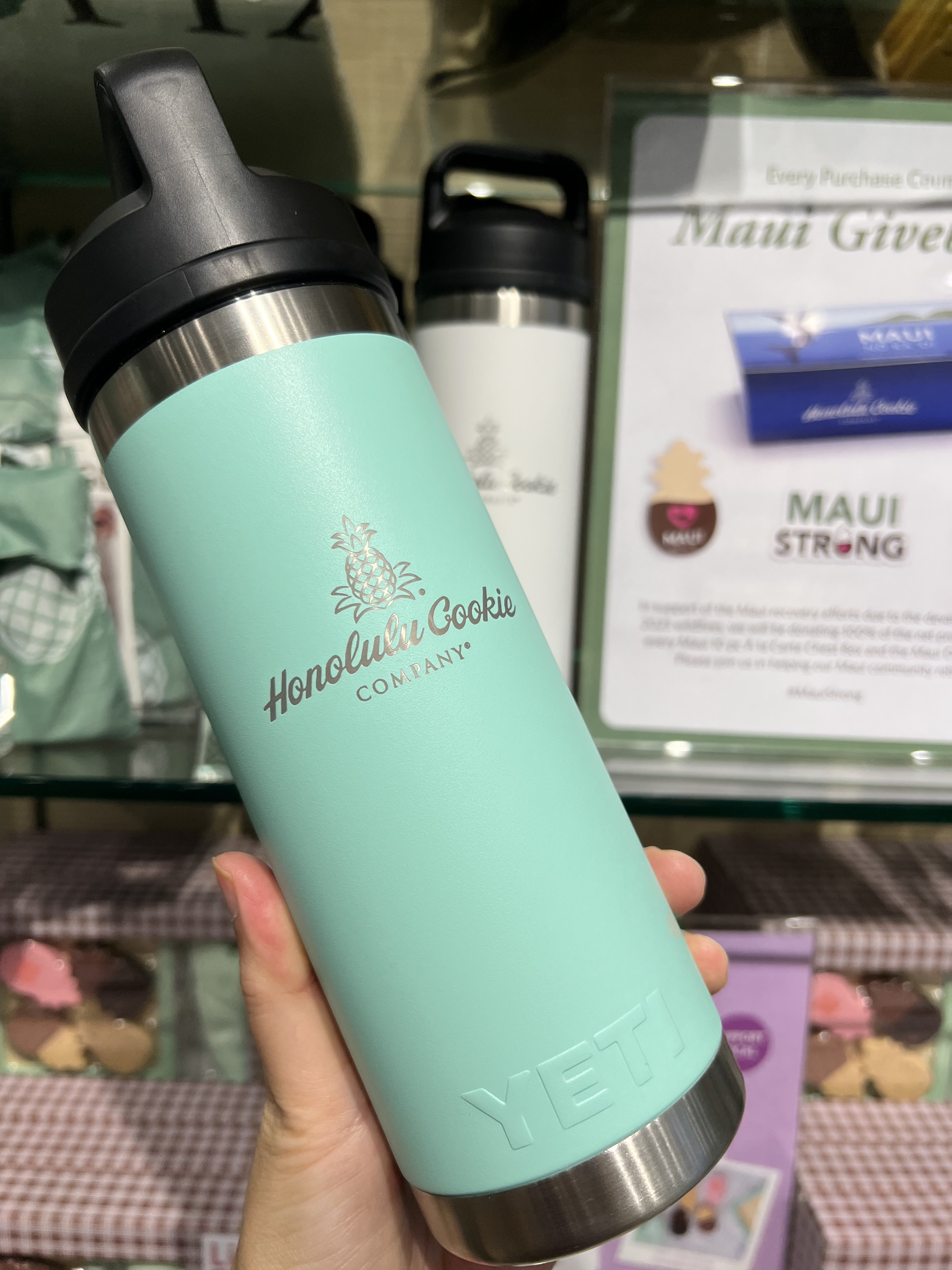 ハワイ限定 ホノルルクッキー＋ YETI コラボのステンレスボトル