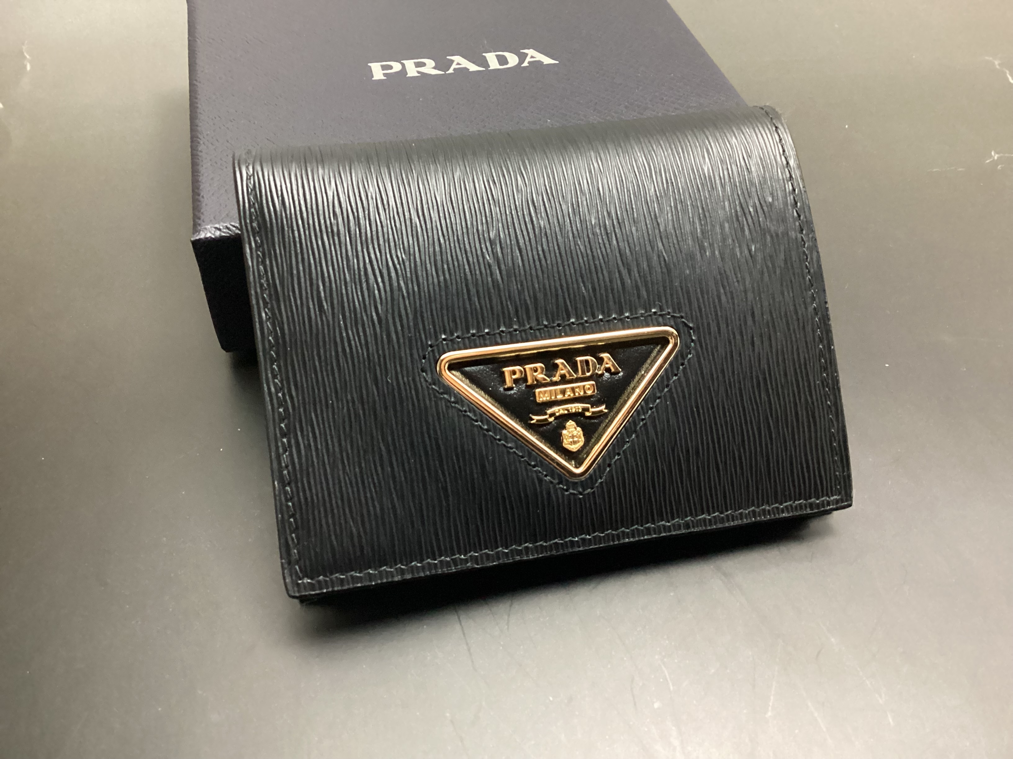 ☆【日本未入荷!!】PRADA 【1MV204】VITELLO MOVE ブラック/NERO